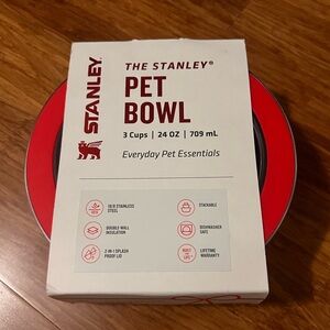 Stanley Vibrant Red Pet Bowl